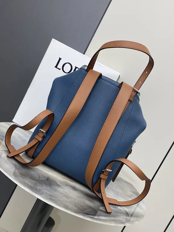 Loewe Bag 